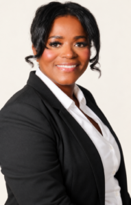 Portrait professionnel sur fond beige clair